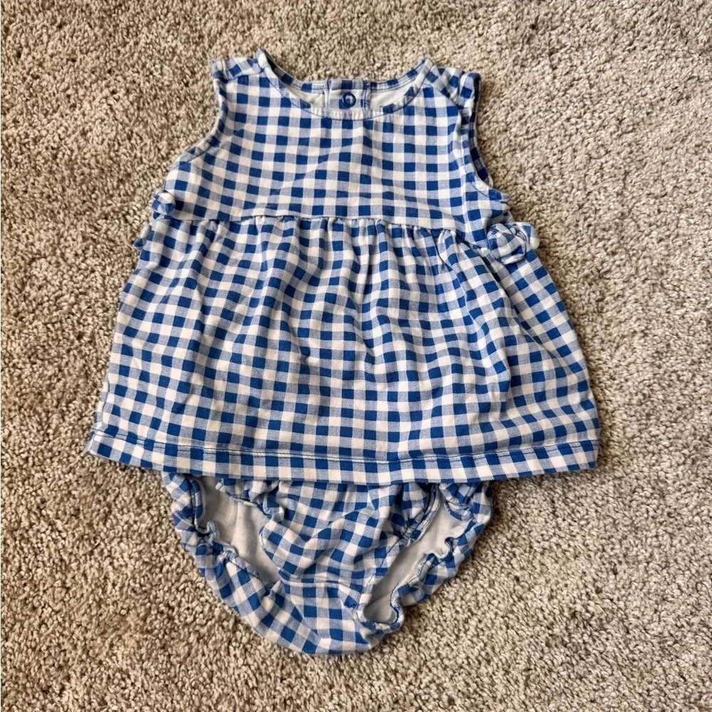 Carter’s Baby Girl Blue Gingham Dress & Bloomer Set baby outfit- Size 18 Months